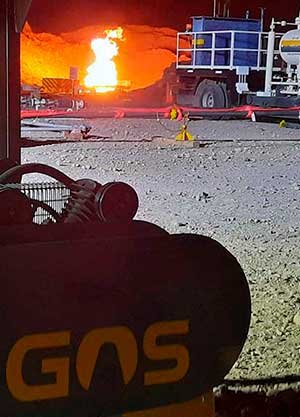 descompresion-de-pozos-3 Sistema de pruebas de hermeticidad hidráulica de Green Oil Services en un yacimiento petrolero, asegurando la integridad de ductos y equipos a presión.